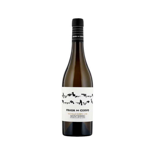 A bottle of Grandes Pagos Gallegos 2021 'Fragas do Corvo' Godello
