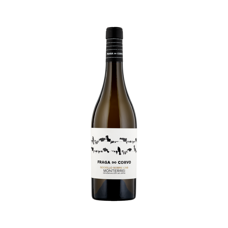 A bottle of Grandes Pagos Gallegos 2021 'Fragas do Corvo' Godello