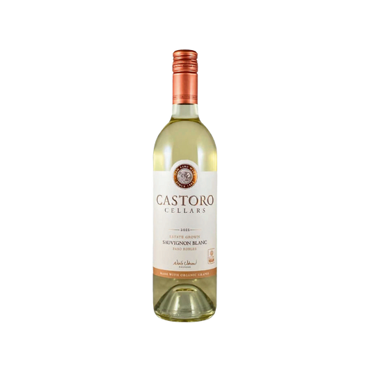 A bottle of Castoro Estate 2022 Sauvignon Blanc, Paso Robles